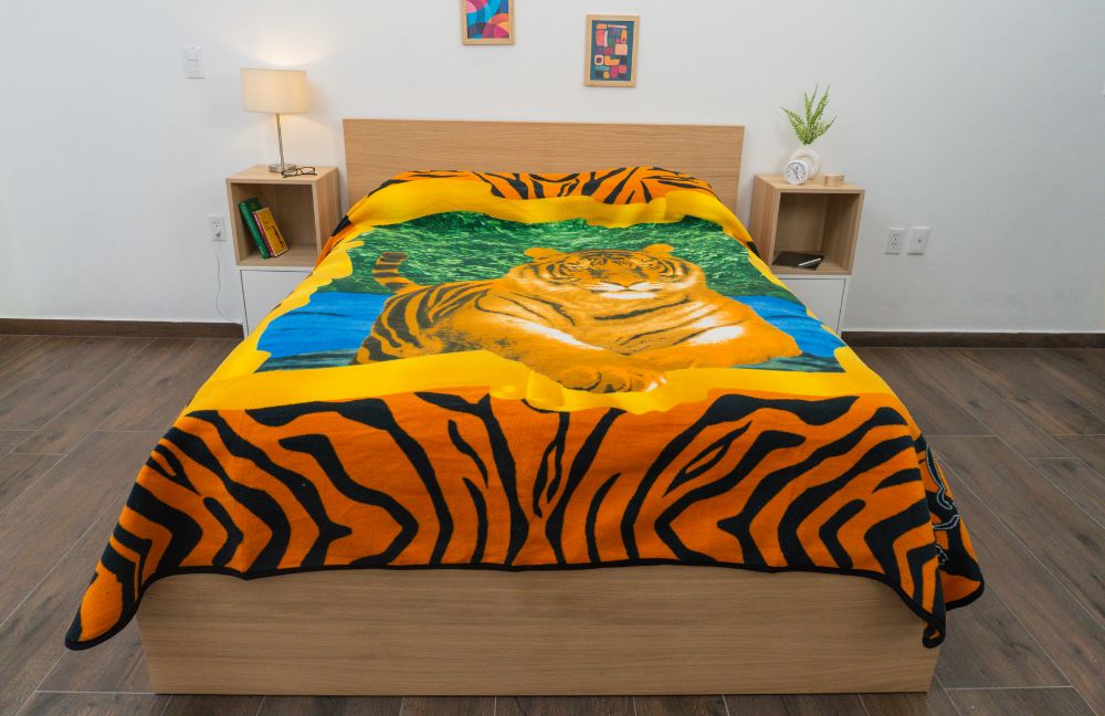 Cobertor Raschel Matrimonial Tigre - Imagen 3
